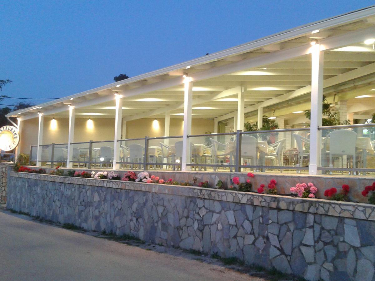 Hotel Golden Sunset Mpoukaris Exteriér fotografie